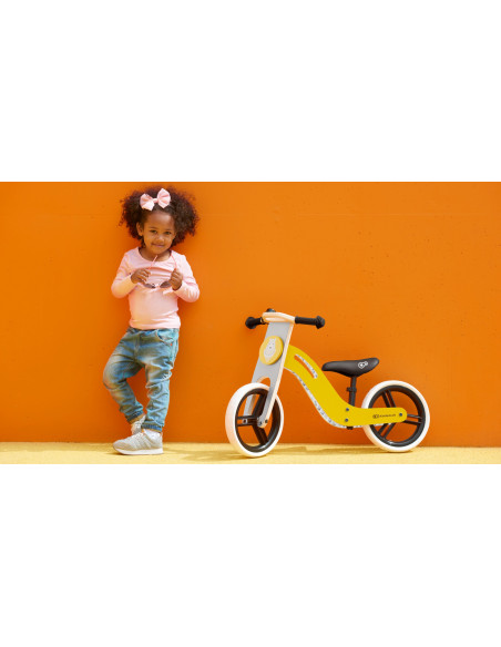 KinderKraft Uniq колело за балансиране honey