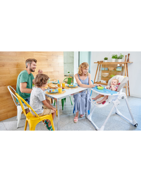 KinderKraft столче за хранене YUMMY розово KKKYUMMPNK