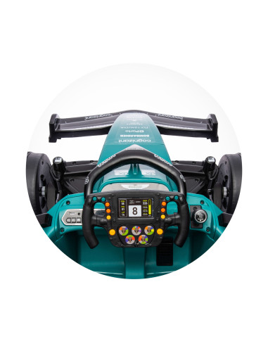 Електрическа кола Aston Martin зелена