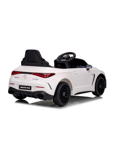 Електрическа кола Mercedes AMG CLE 53 бяла