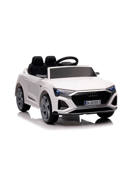 Ел.джип Audi SQ8 бял