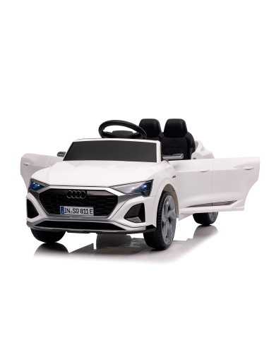 Ел.джип Audi SQ8 бял