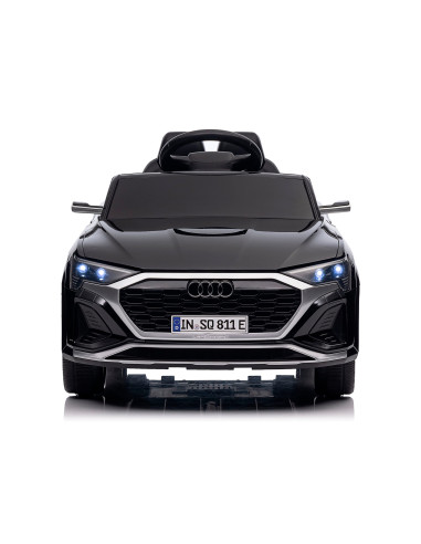 Ел.джип Audi SQ8 черен