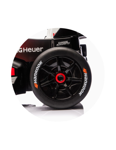 Електрическа кола Formula E Porsche червена