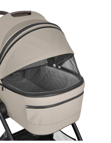 Комбинирана количка 3в1 с кош за новородено...