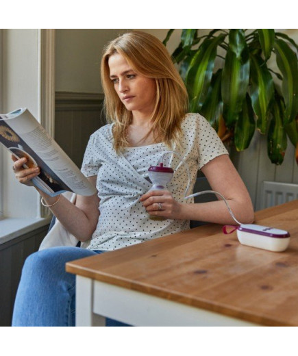 Електрическа помпа за изцеждане на кърма Tommee Tippee Made For Me в комплект с бебешко шише Closer to Nature от 150 мл и с бибе