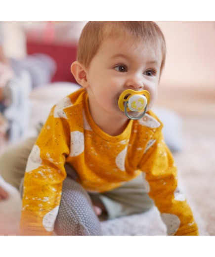 2 бр. ортодонтични залъгалки Ultra Air Happy 6-18м с декорация Лимони в кутия за стерилизиране