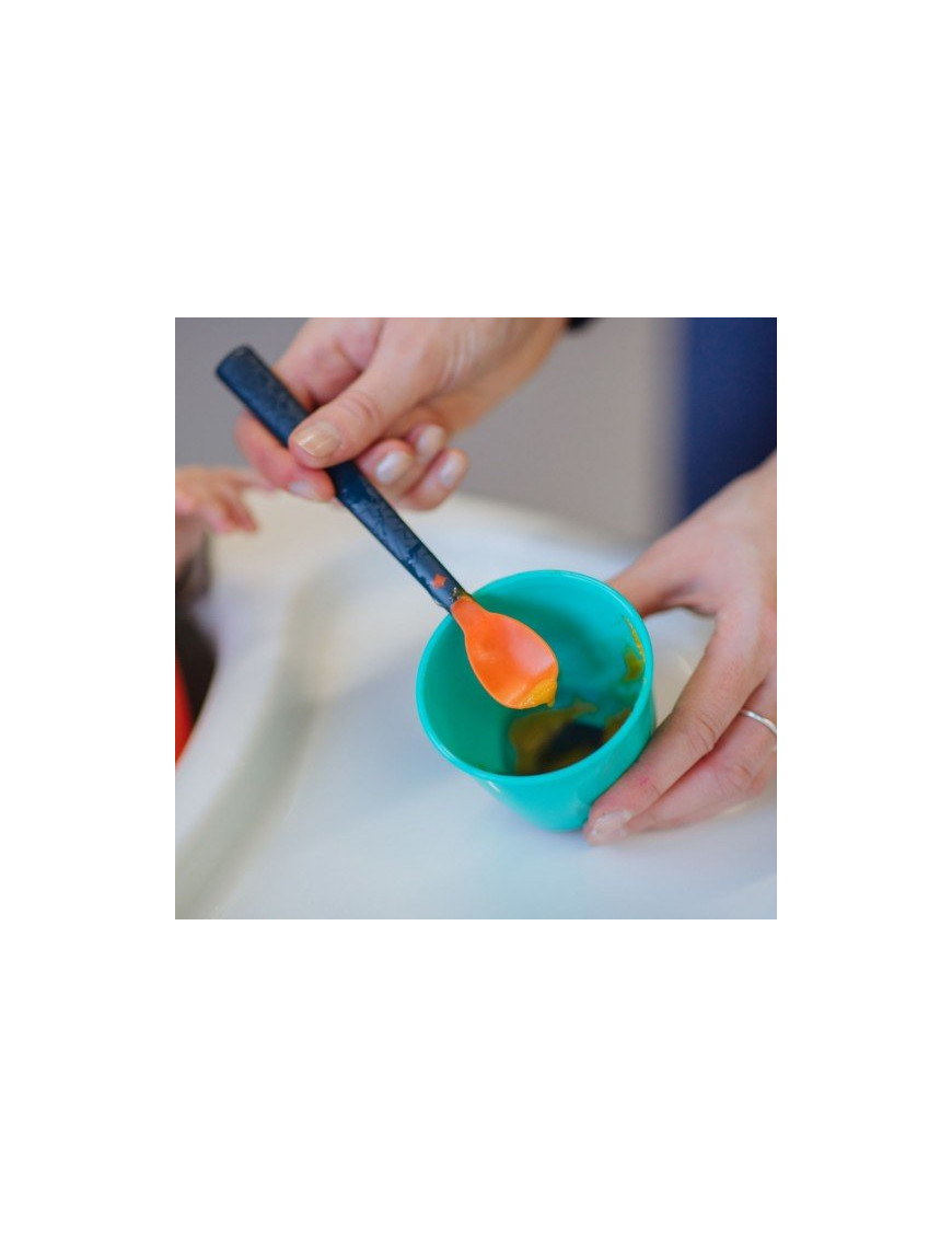 Комплект от 4 броя Термосензорни лъжици Tommee...