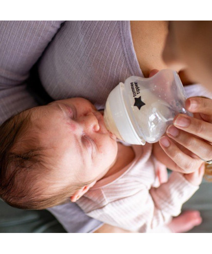 Бебешко шише за хранене Tommee Tippee Natural Start САМОСТЕРИЛИЗИРАЩО, 150 мл, с биберон с бавен поток 0м+ (1 капка)