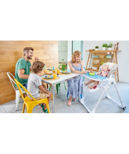 KinderKraft столче за хранене YUMMY сиво KKKYUMMGRY