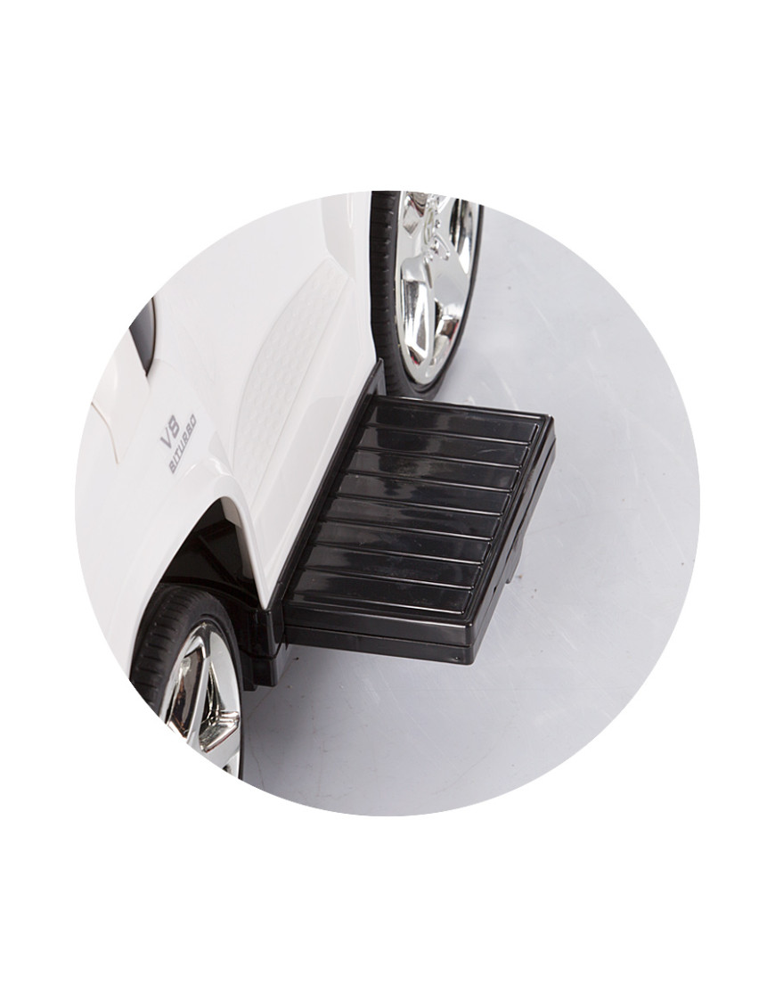 Кола с дръжка/сенник MERCEDES GL63 AMG б