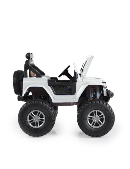 Акумулаторен джип Fuego бял