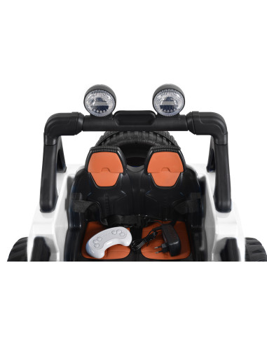 Акумулаторен джип Fuego бял