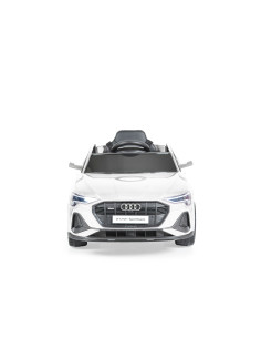 Акумулаторен джип Audi Sportback бял 2