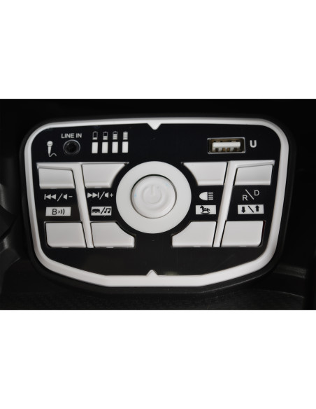 Акумулаторна кола Audi RS e-tron 717 черен металик